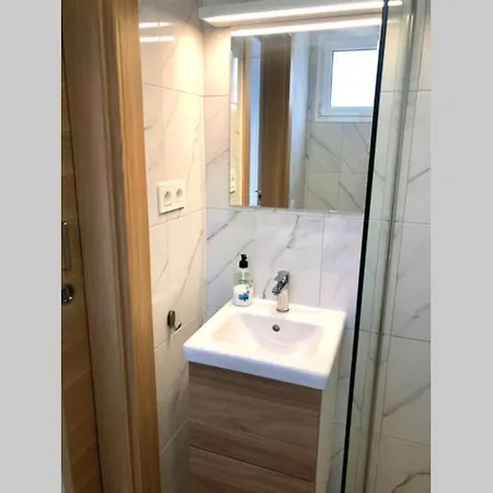Modern & Spacious Isla, Puerto Del Carmen Apartment