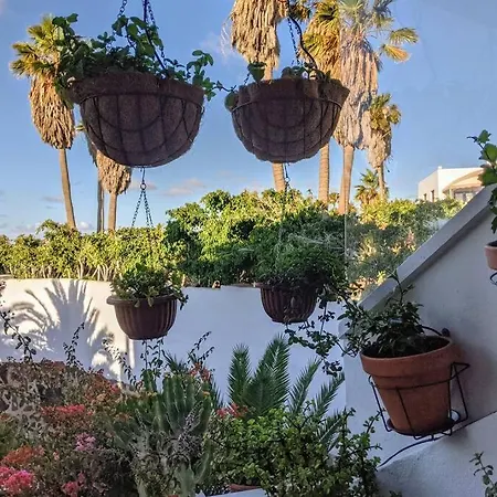 Modern & Spacious Isla, Puerto Del Carmen Apartament Tías